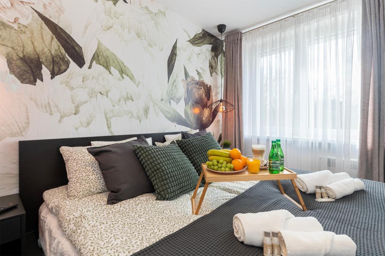 Golden Sands - Winda, 2 Sypialnie Oraz Salon, Lozeczko Turystyczne, Balkon, Play Station 5, Ekspress Do Kawy, Atlas Arena, Zoo, Fala Łódź Exteriör bild